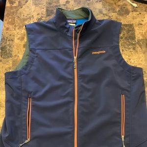 Men’s 2XL Patagonia vest